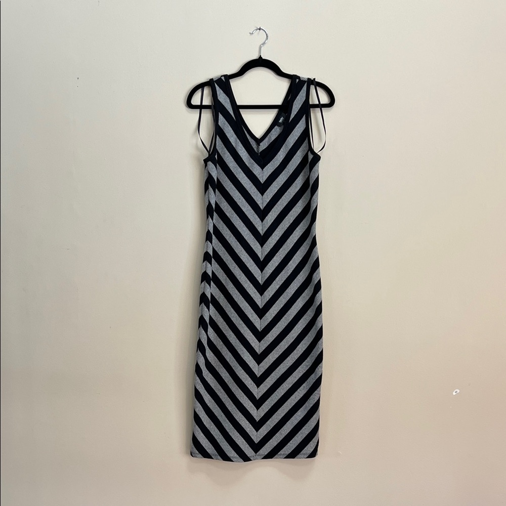 Target Mossimo Black and Gray Chevron Striped Dress
